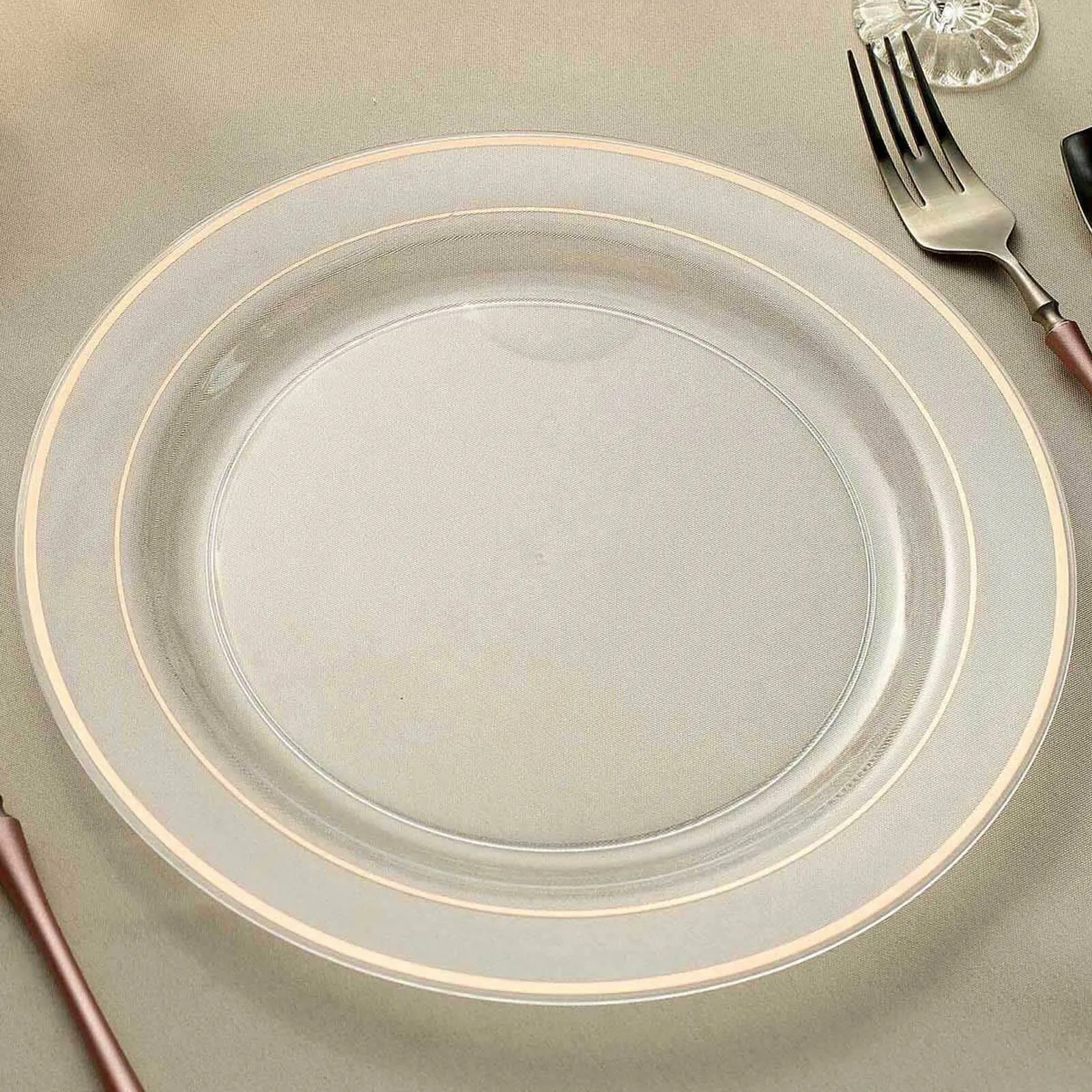 10 Pack 10" Très Chic Rose Gold Rim Clear Disposable Dinner Plates, Plastic Party Plates