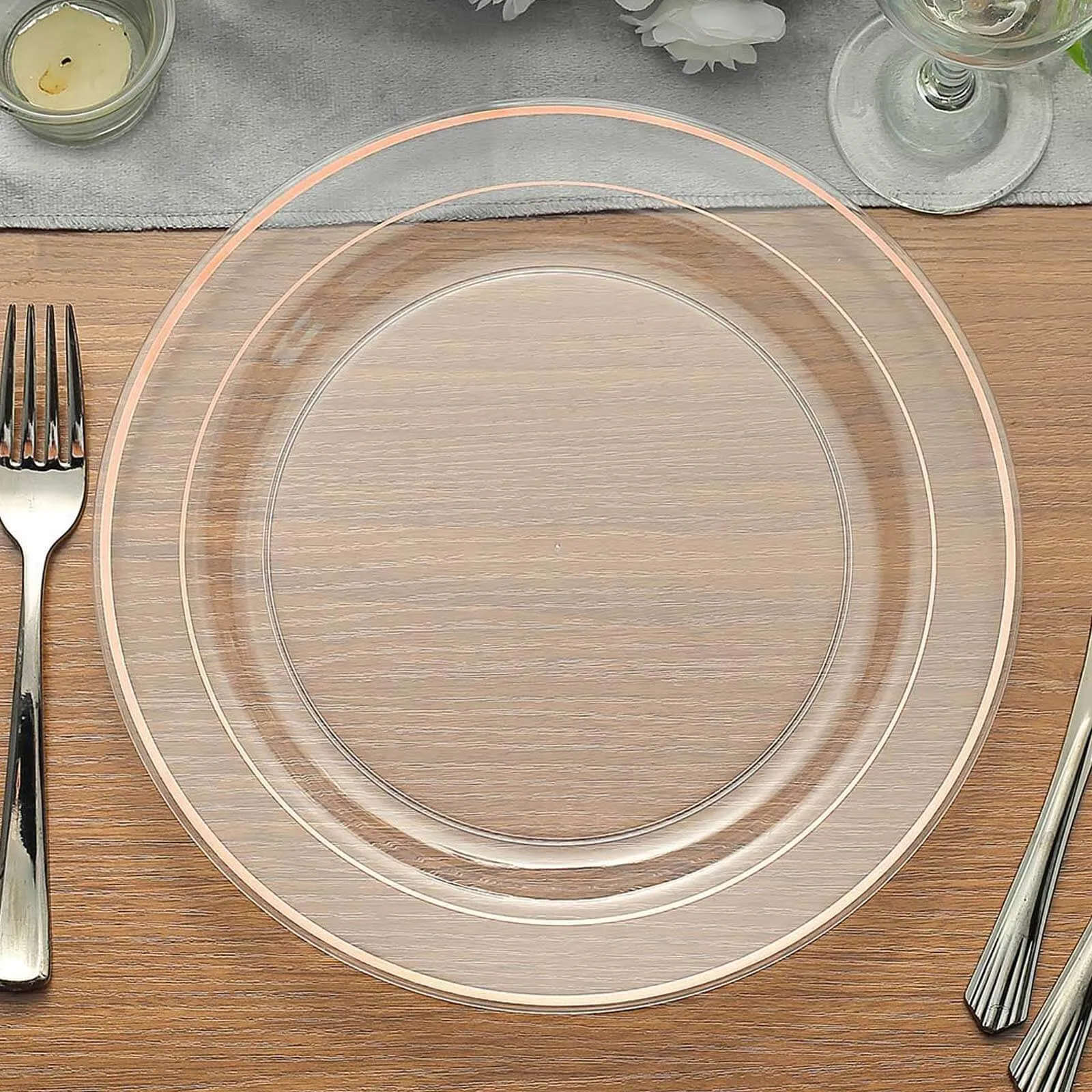 10 Pack 10" Très Chic Rose Gold Rim Clear Disposable Dinner Plates, Plastic Party Plates