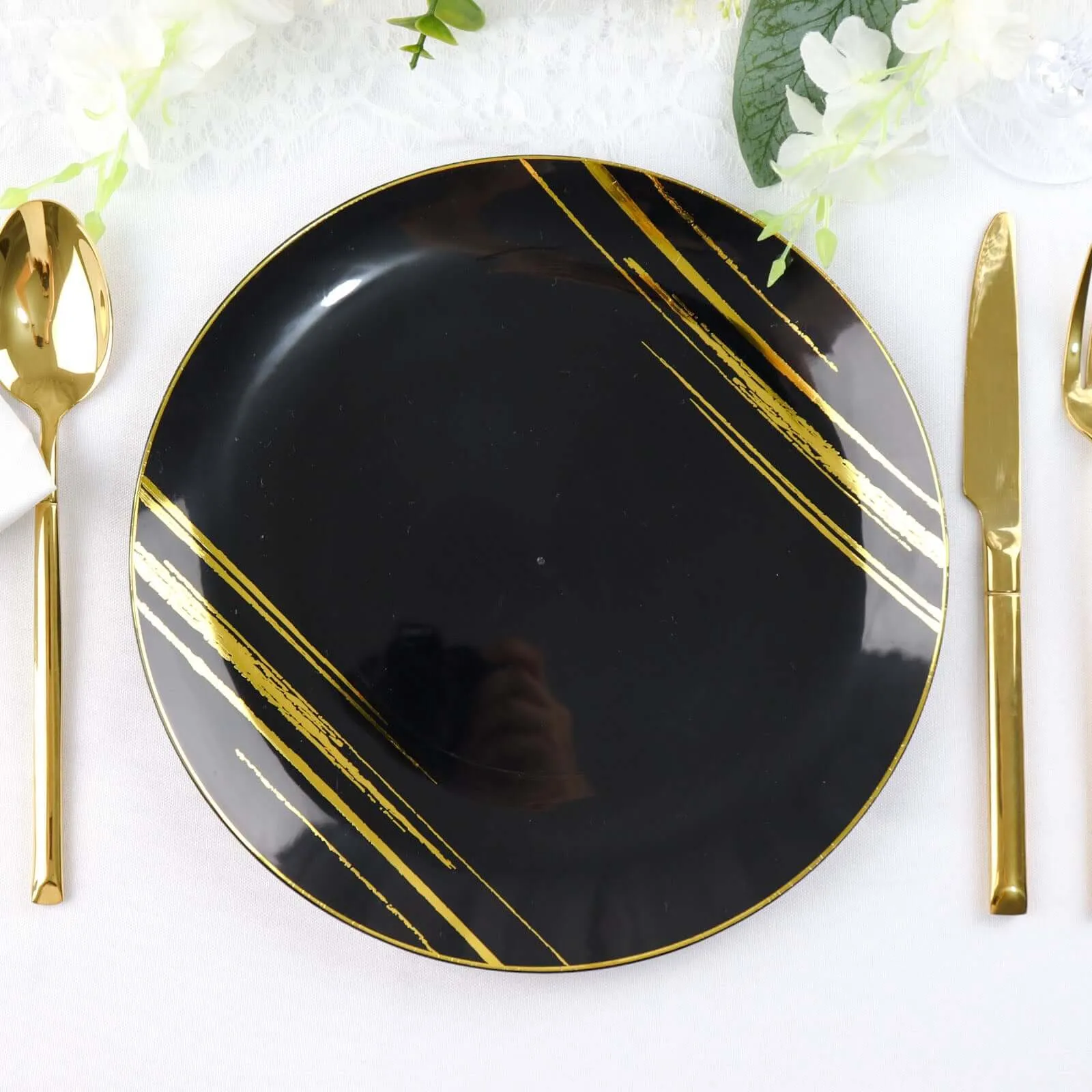 10 Pack Black and Gold Brush Stroked 10" Round Plastic Dinner Plates, Disposable Party Plates Dinnerware