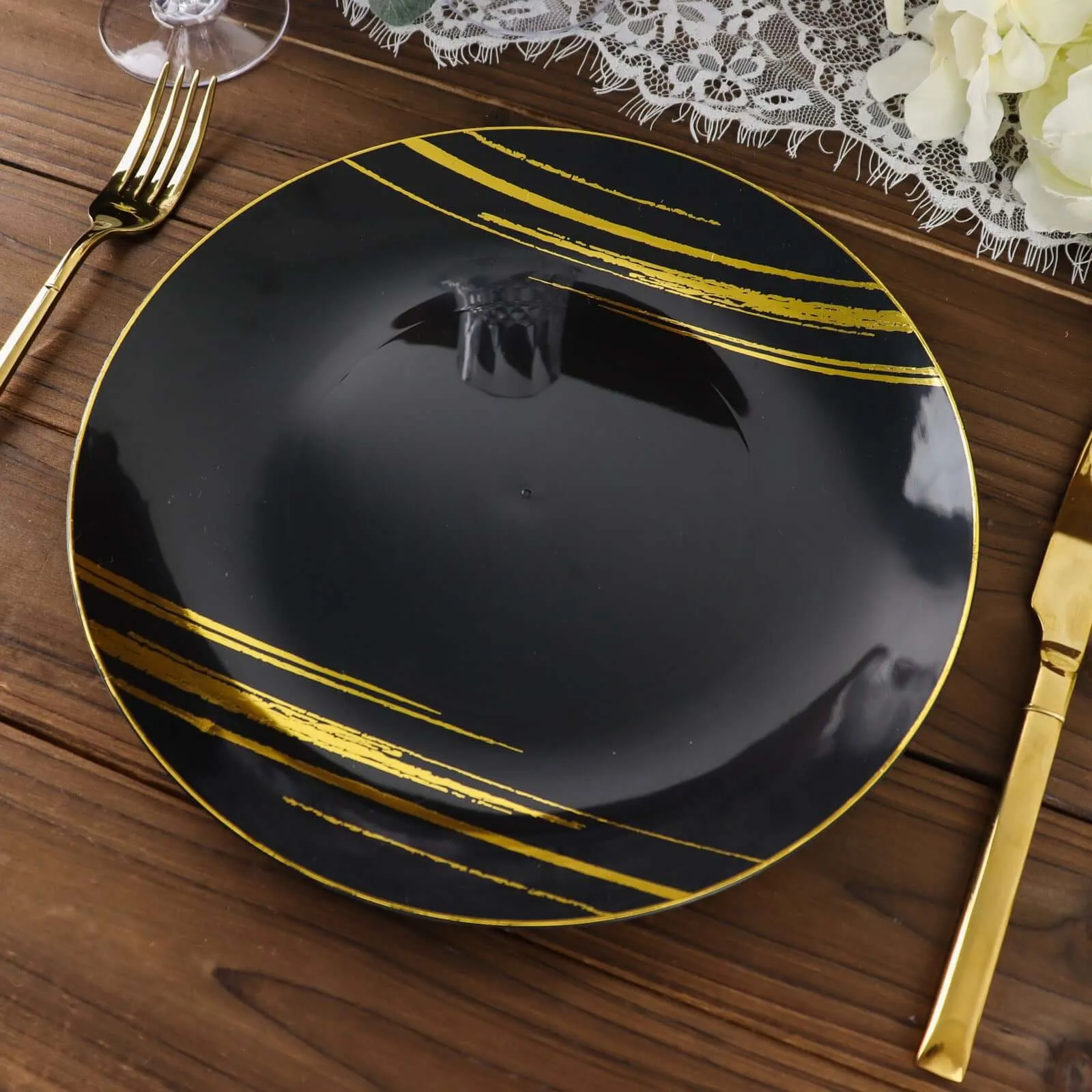 10 Pack Black and Gold Brush Stroked 10" Round Plastic Dinner Plates, Disposable Party Plates Dinnerware