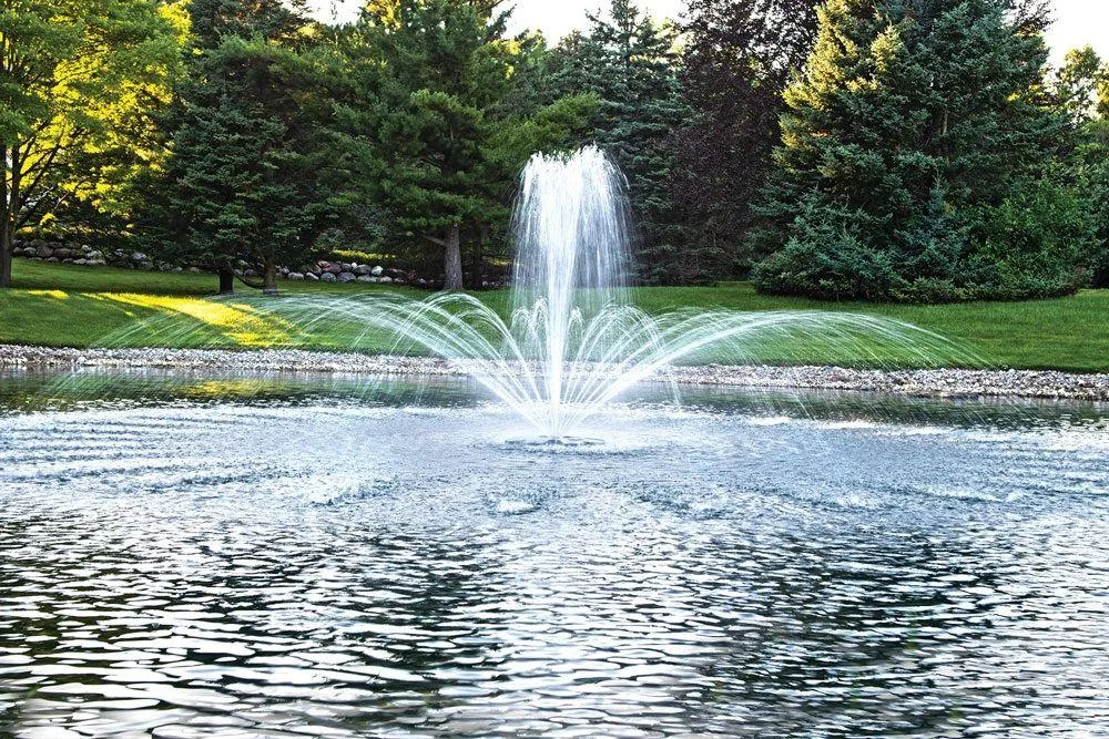 Airmax EcoSeries 1/2 HP Floating Lake Fountain