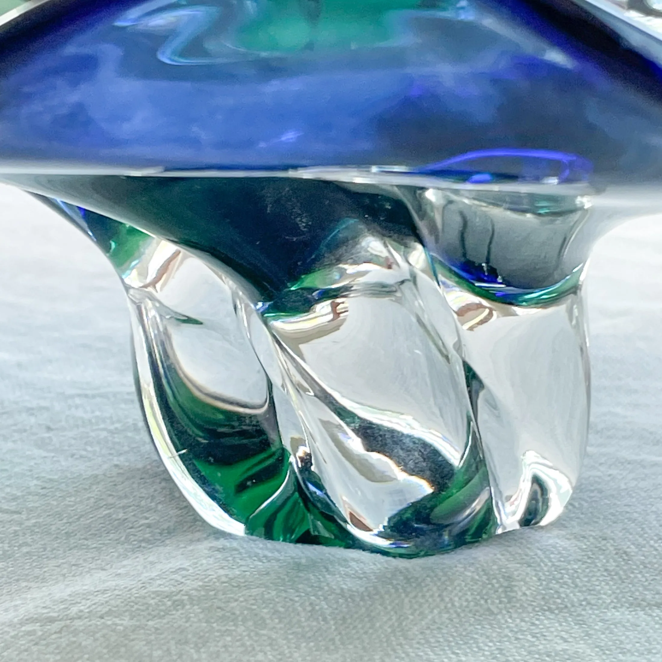 Blue/Green Art Glass Bowl/Display, Royal Gallery Made in Poland, Murano Style