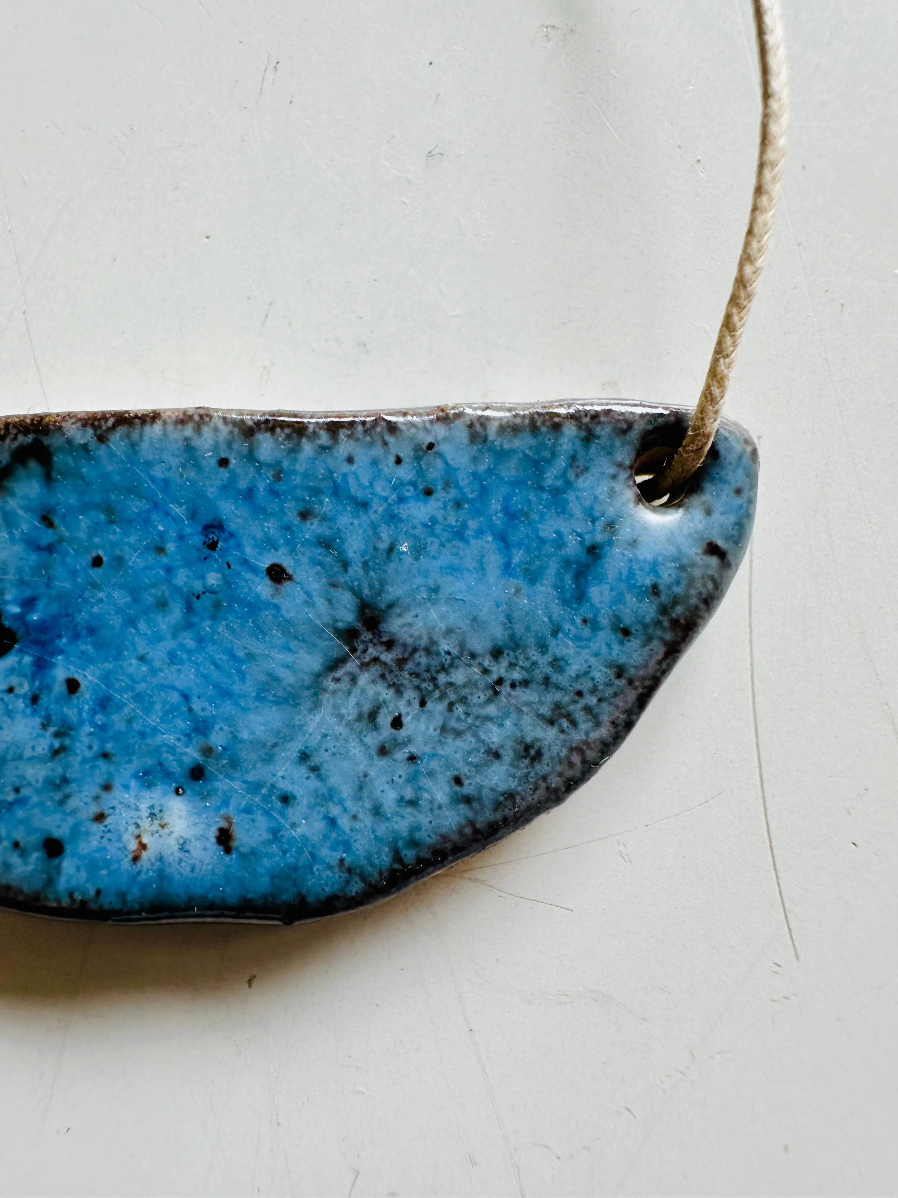 Ceramic Necklace Half Moon — SEA BLUE REEF