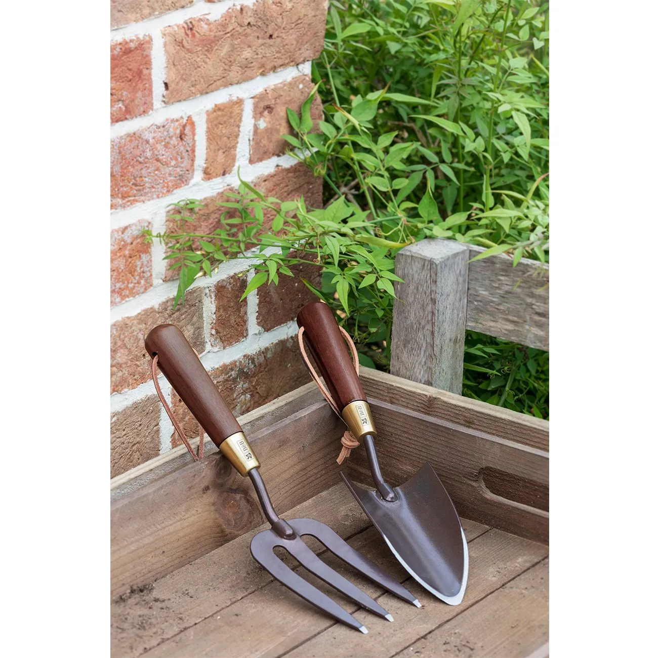 Hand Trowel - National Trust