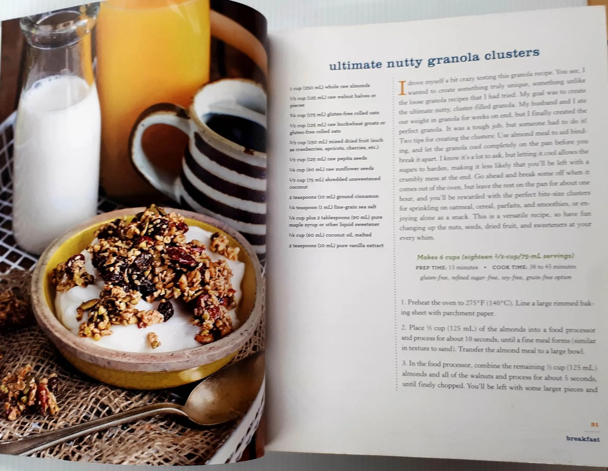 THE OH SHE GLOWS COOKBOOK - Angela Liddon